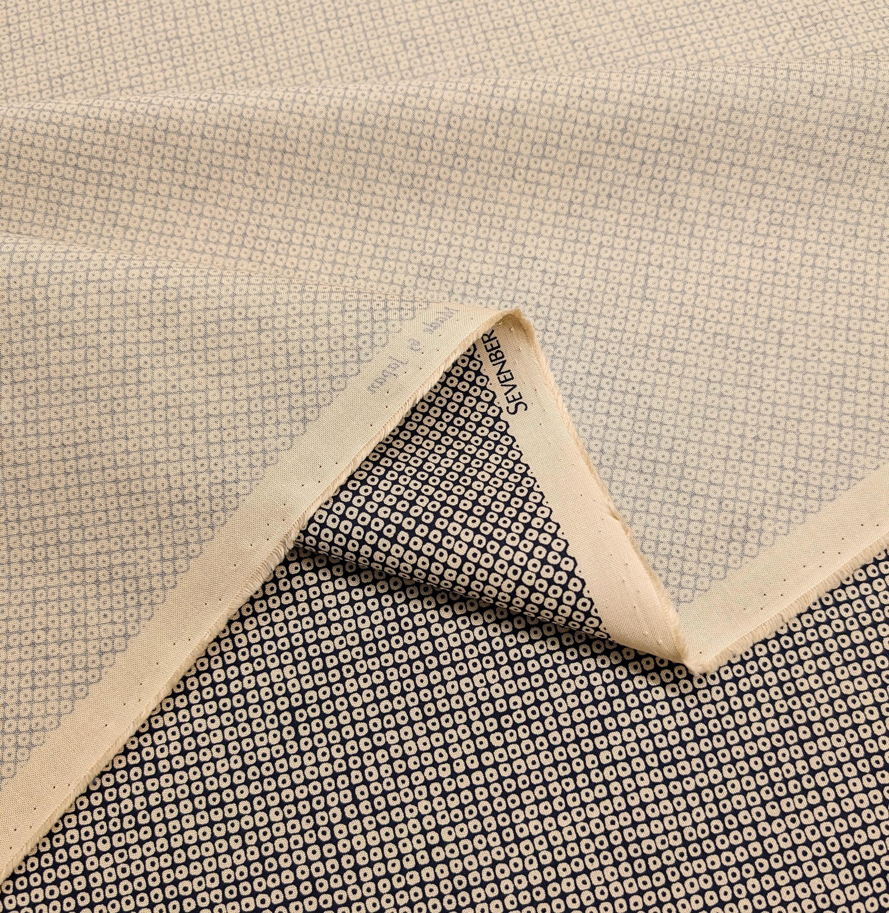 Sevenberry Kanoko Dots Japanese cotton fabric 88222-9-7 beige & black