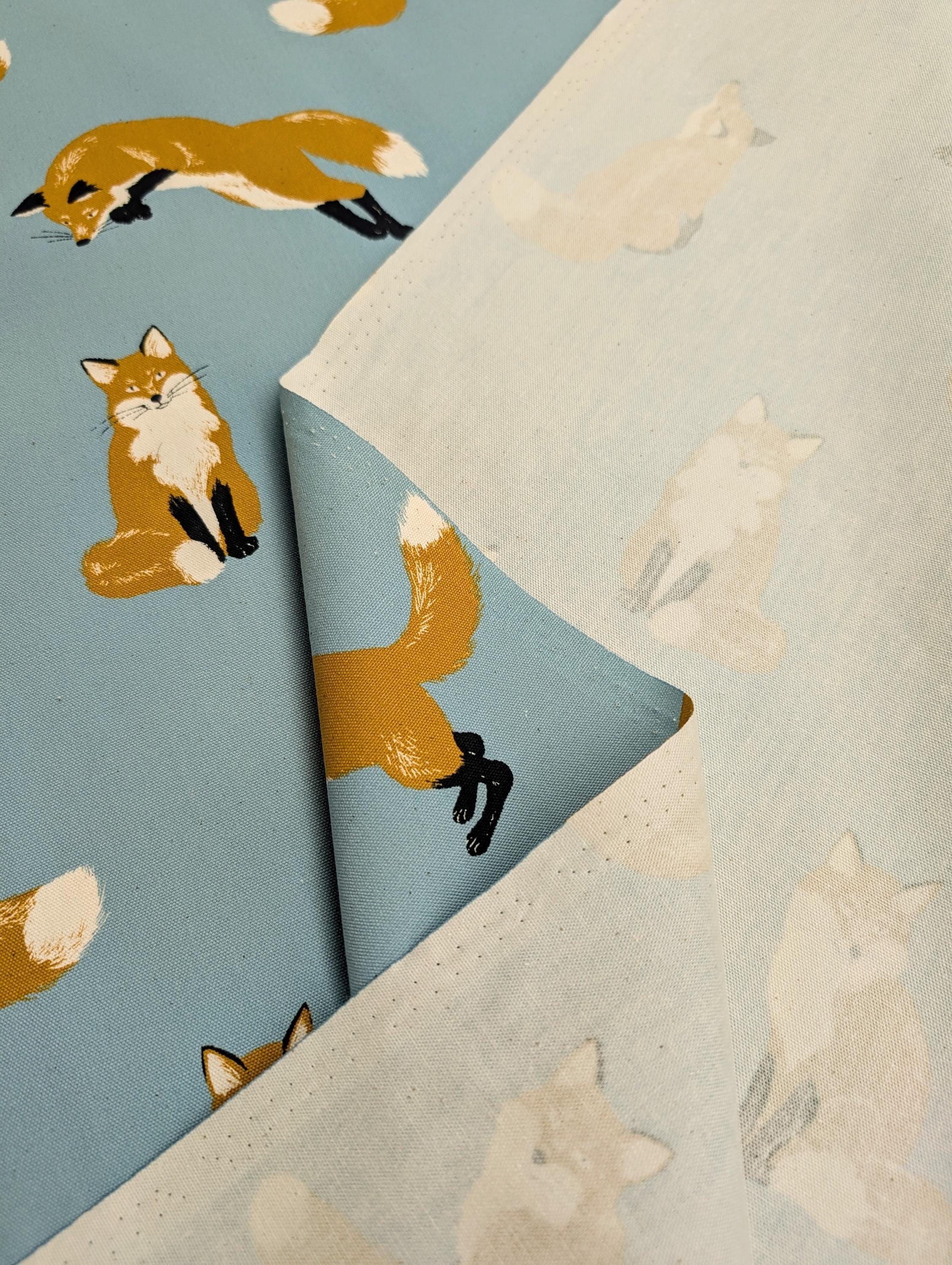 Cosmo - Playful Foxes Cotton Oxford - Light Blue
