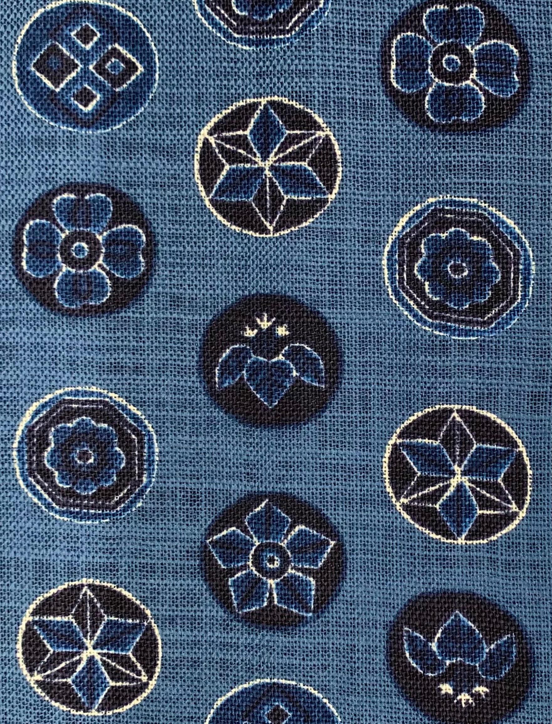 Sevenberry - Vintage Crests Cotton Fabric - Medium Blue