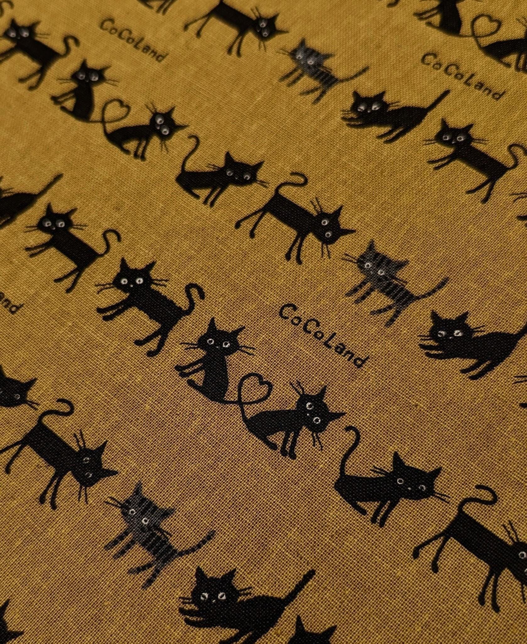 Hishiei - Cocoland Mini Cat Cotton/Linen Oxford - Mustard