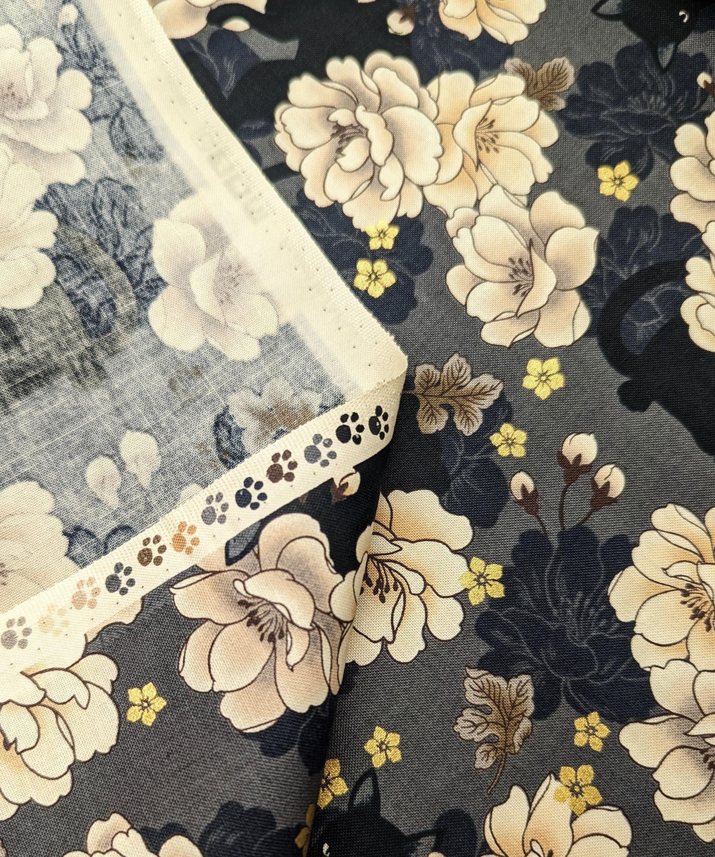 QuiltGate - Hyakka Ryoran Blossoming Cats Cotton Fabric - Gray