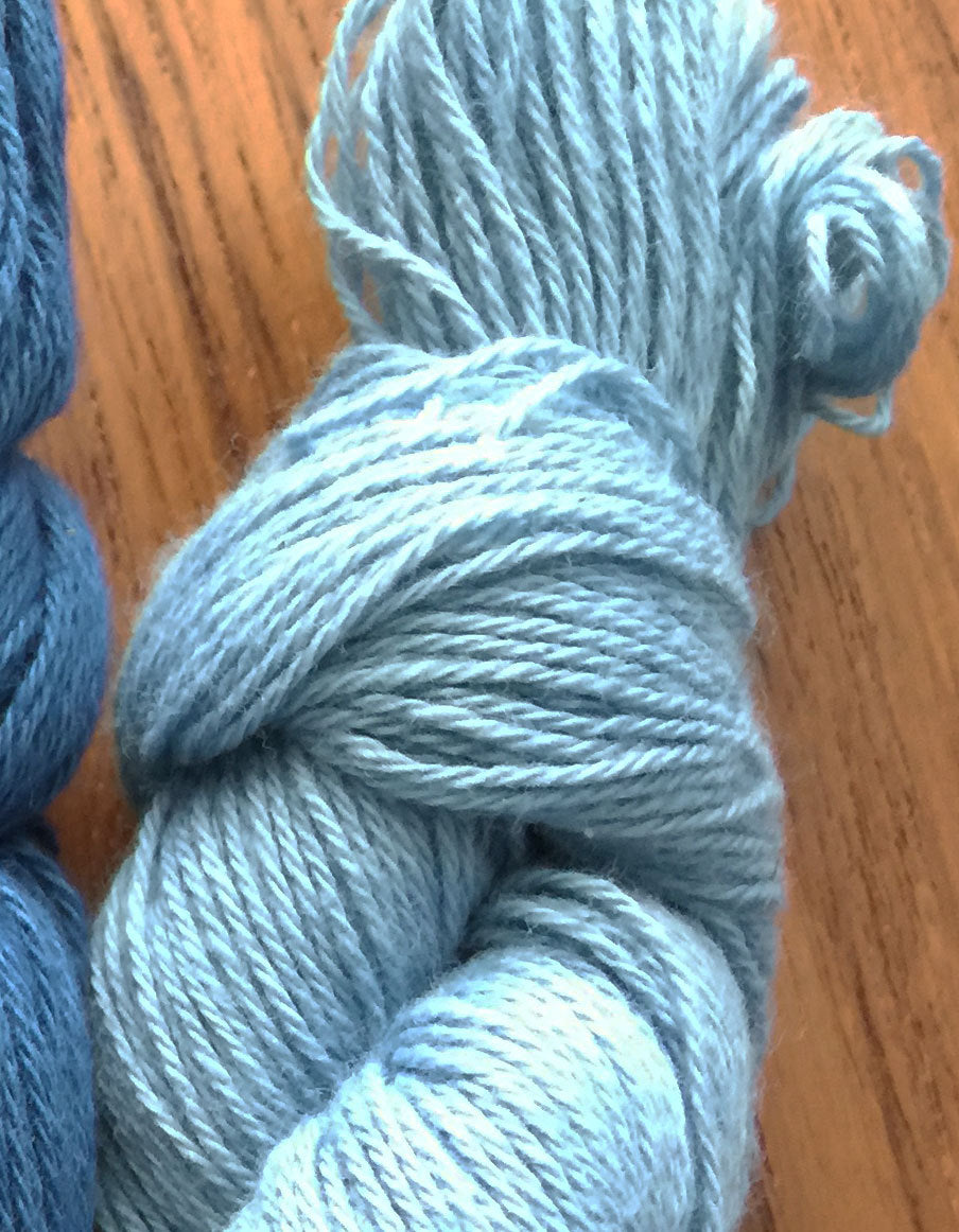Aizenkobo - Cotton Sashiko Thread 130m Skein - #17 Light Indigo