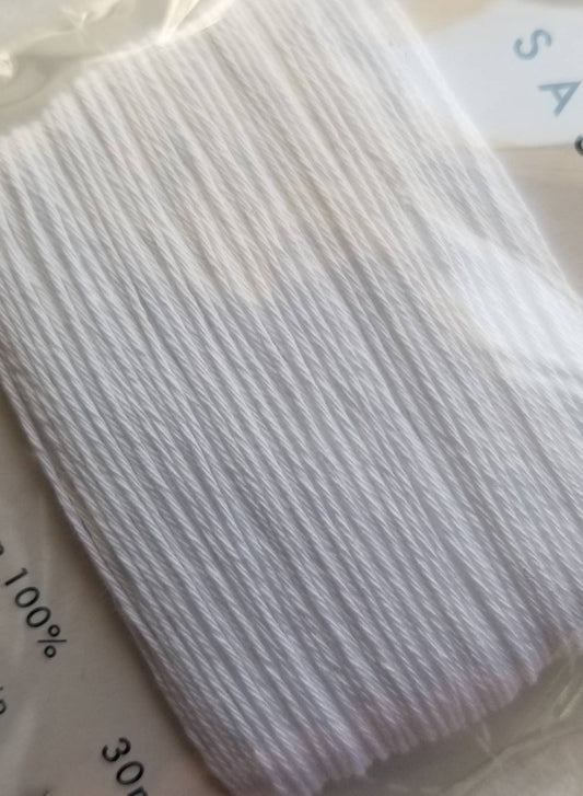Daruma #201 WHITE Japanese Cotton SASHIKO thread 30 meter skein 20/6