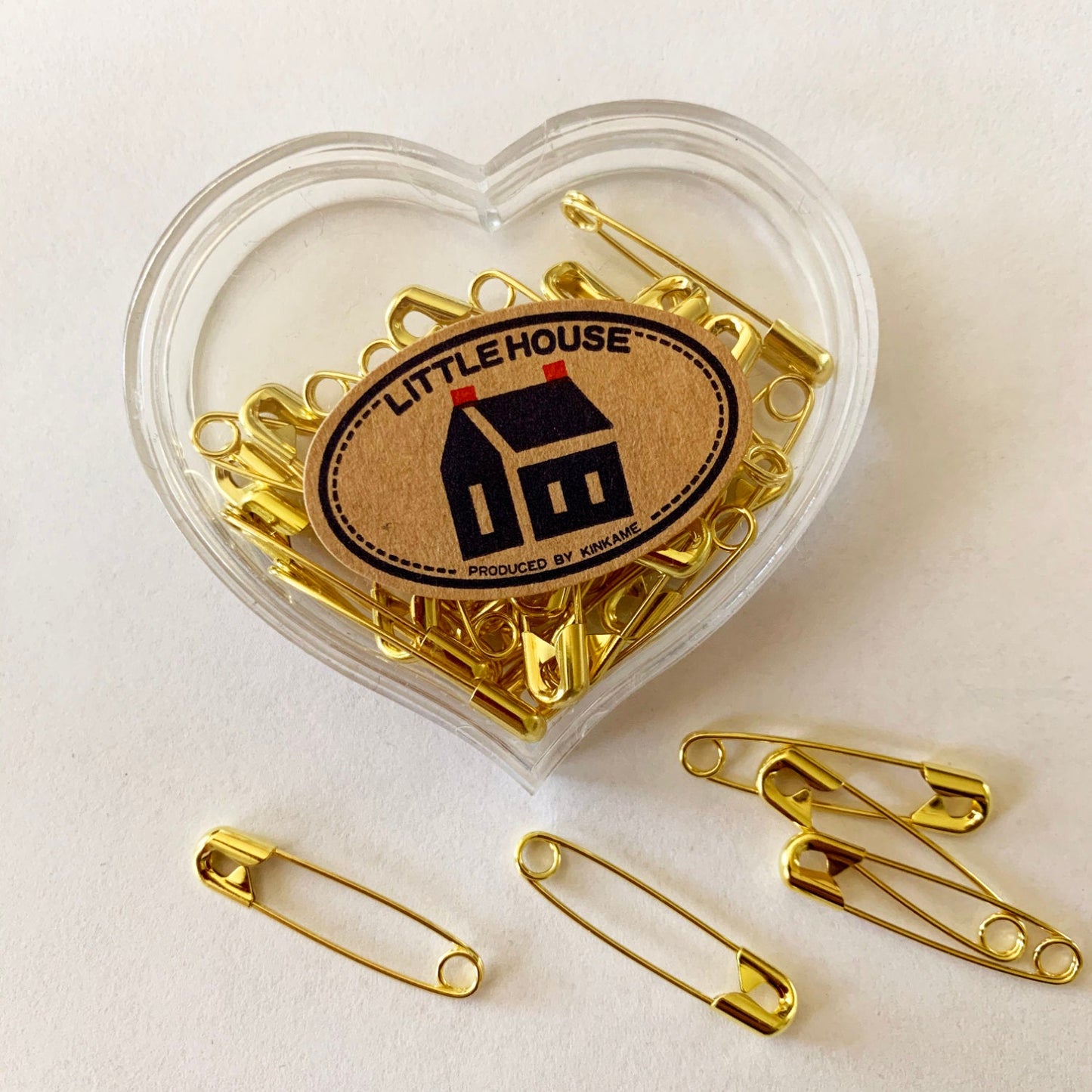 Little House Shituke したけ Golden Heart Safety Pin made in Japan　